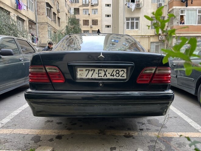 Mercedes E 230 1996, 380,000 km - 2.3 l - Şəki