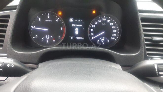 Hyundai Avante 2017, 235,000 km - 1.6 l - Bakı