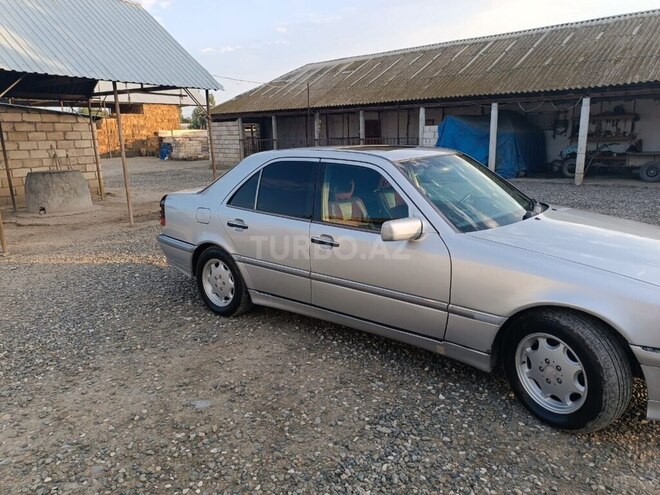 Mercedes C 230 1997, 320,000 km - 2.3 l - Zərdab