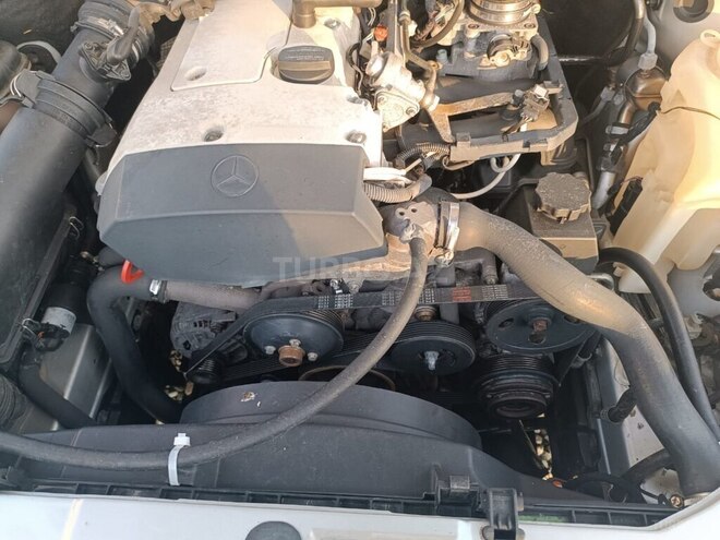 Mercedes C 230 1997, 320,000 km - 2.3 l - Zərdab