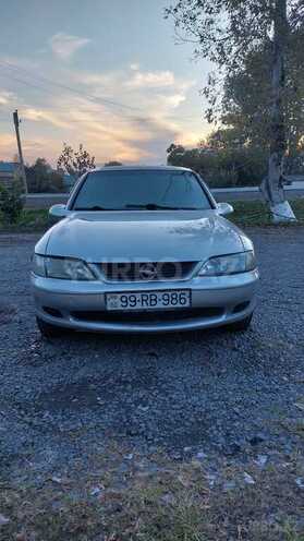 Opel Vectra 1998, 300,000 km - 2.0 л - Zaqatala