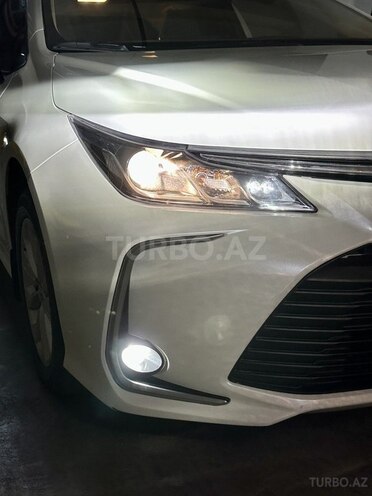Toyota Corolla 2021, 88,000 km - 1.6 l - Bakı