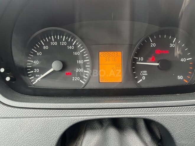 Mercedes Vito 110 2011, 289,603 km - 2.2 l - Bakı