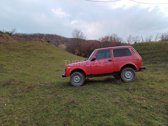 LADA (VAZ) Niva 1991, 495,340 km - 1.7 l - Lerik