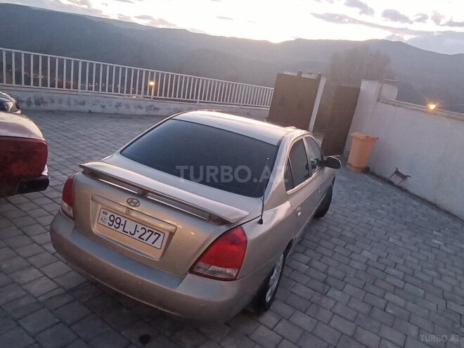 Hyundai Elantra 2001, 255,519 km - 2.0 l - Bakı