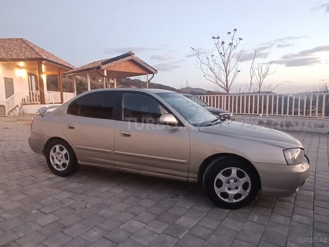 Hyundai Elantra 2001, 255,519 km - 2.0 l - Bakı