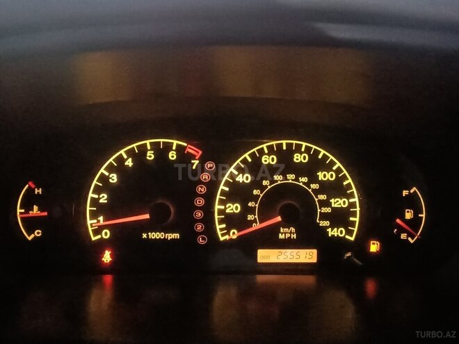 Hyundai Elantra 2001, 255,519 km - 2.0 l - Bakı