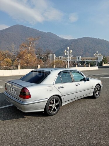 Mercedes C 200 1997, 514,000 km - 2.0 l - Qəbələ