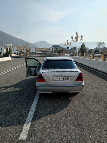 Mercedes C 200 1997, 514,000 km - 2.0 l - Qəbələ