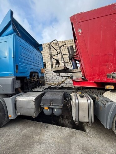 Mercedes Axor 1840 2007, 1,100,000 km - 12.0 л - Bakı