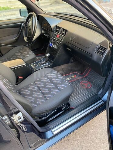 Mercedes C 180 1999, 265,000 km - 1.8 l - Bakı