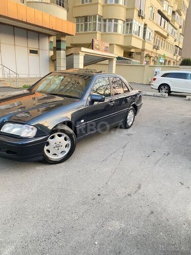 Mercedes C 180 1999, 265,000 km - 1.8 l - Bakı