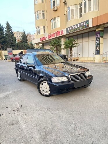 Mercedes C 180 1999, 265,000 km - 1.8 l - Bakı