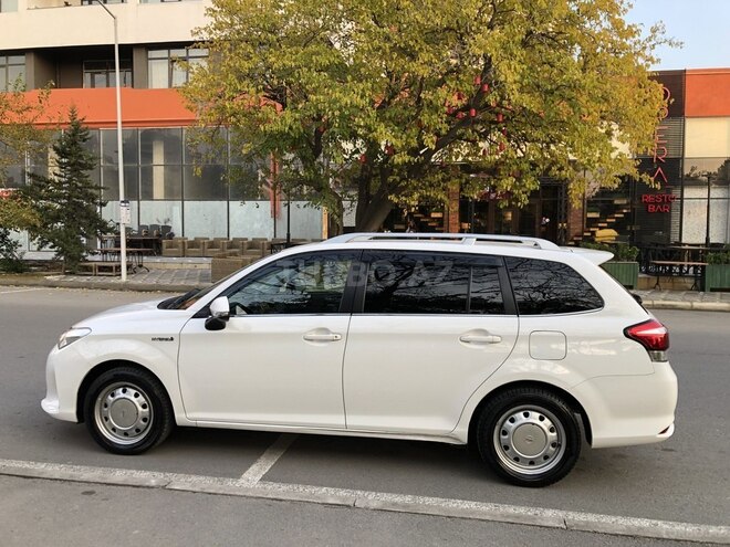 Toyota Corolla Fielder 2019, 134,000 km - 1.5 л - Bakı