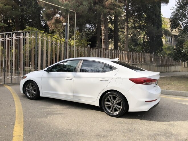 Hyundai Elantra 2017, 154,497 km - 2.0 l - Bakı