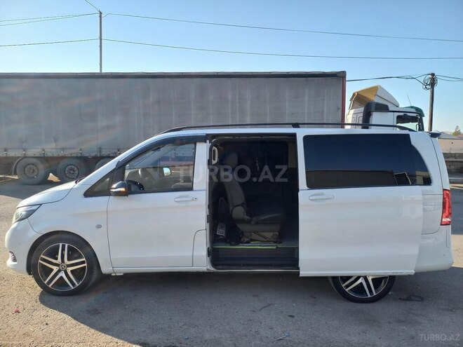 Mercedes V 220 2014, 587,700 km - 2.2 l - Bakı