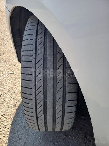 Mercedes V 220 2014, 587,700 km - 2.2 l - Bakı
