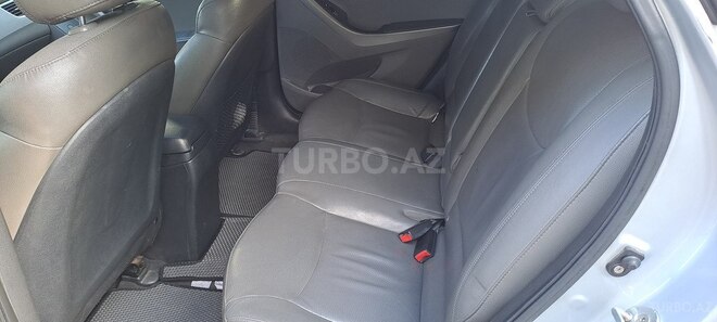 Hyundai Elantra 2011, 177,672 km - 1.8 л - Bakı