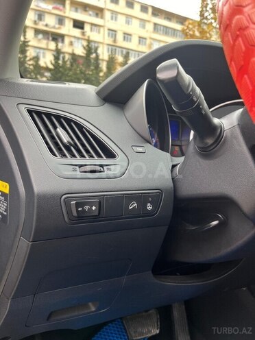 Hyundai Tucson 2015, 176,100 km - 2.0 l - Bakı