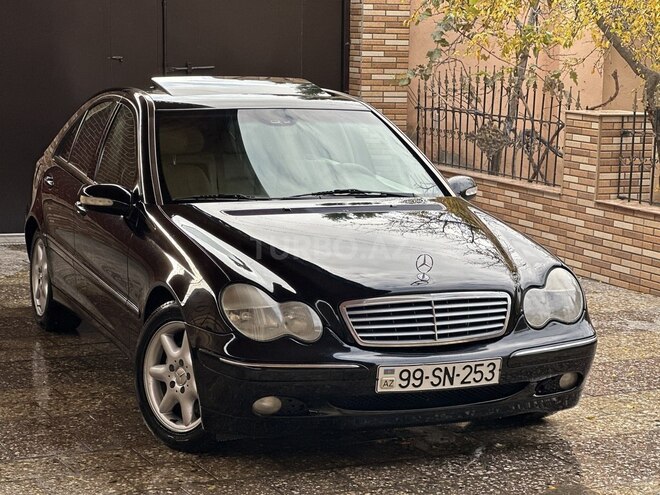 Mercedes C 240 2003, 255,000 km - 2.4 l - Bakı
