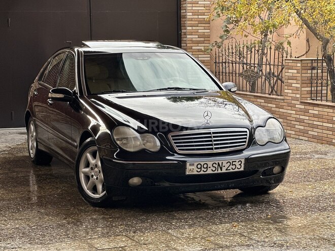 Mercedes C 240 2003, 255,000 km - 2.4 l - Bakı