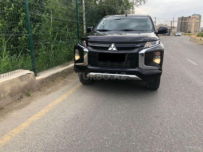 Mitsubishi L200 2023, 78,000 km - 2.4 l - Bakı