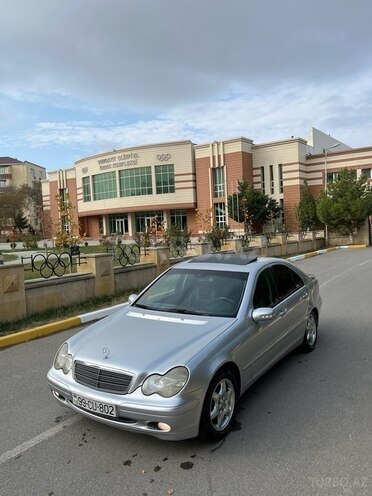Mercedes C 220 d 2001, 356,000 km - 2.2 l - Sumqayıt