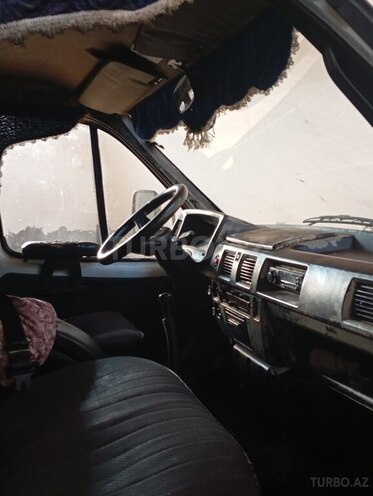 GAZ 3308 2002, 400,000 km - 2.5 l - Şəmkir