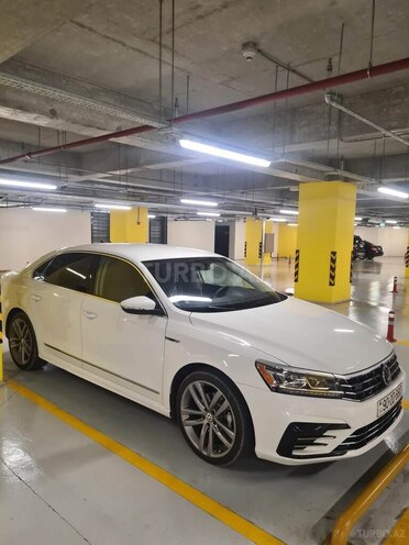 Volkswagen Passat 2017, 140,000 km - 2.0 l - Gəncə