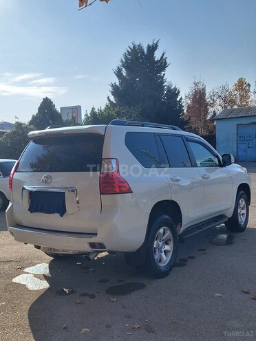 Toyota Land Cruiser Prado 2012, 175,000 km - 2.7 l - Göygöl