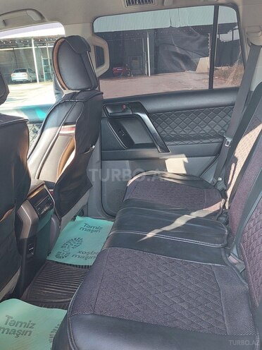 Toyota Land Cruiser Prado 2012, 175,000 km - 2.7 l - Göygöl