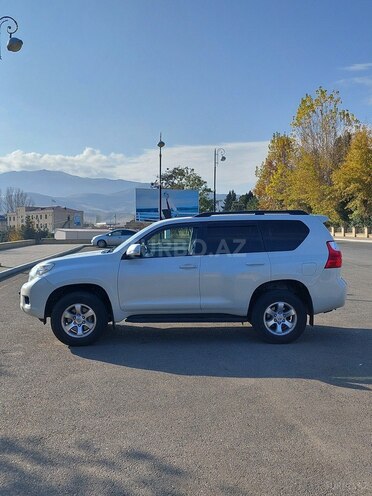 Toyota Land Cruiser Prado 2012, 175,000 km - 2.7 l - Göygöl