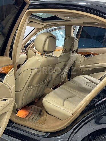 Mercedes E 350 2008, 255,000 km - 3.5 l - Sumqayıt