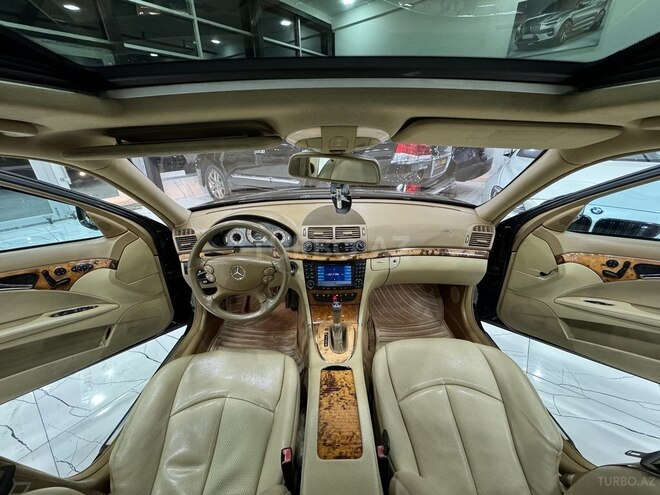 Mercedes E 350 2008, 255,000 km - 3.5 l - Sumqayıt