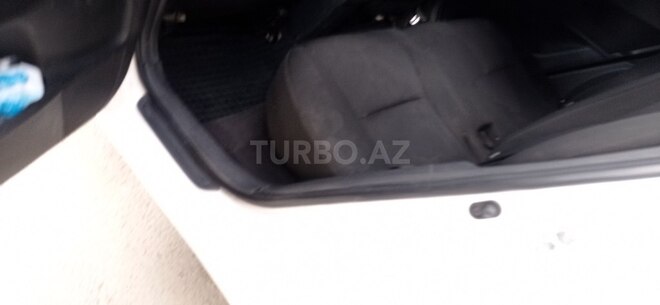 Toyota Auris 2010, 198,457 km - 1.4 l - Sumqayıt