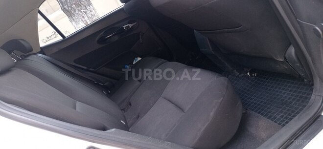 Toyota Auris 2010, 198,457 km - 1.4 l - Sumqayıt