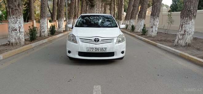 Toyota Auris 2010, 198,457 km - 1.4 l - Sumqayıt