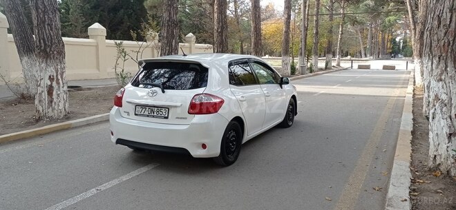 Toyota Auris 2010, 198,457 km - 1.4 l - Sumqayıt