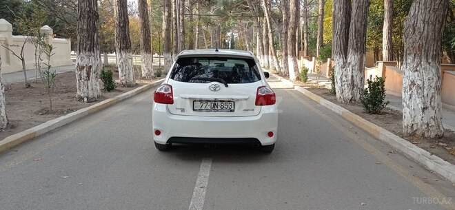 Toyota Auris 2010, 198,457 km - 1.4 l - Sumqayıt