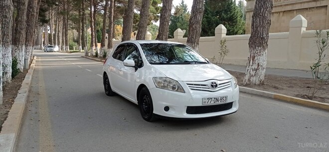 Toyota Auris 2010, 198,457 km - 1.4 l - Sumqayıt