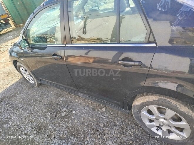 Nissan Tiida 2008, 118,000 km - 1.6 l - Bakı