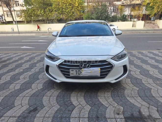 Hyundai Elantra 2017, 180,000 km - 2.0 л - Bakı