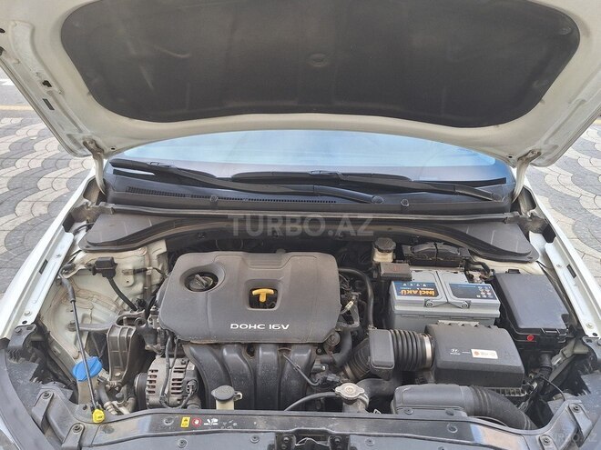 Hyundai Elantra 2017, 180,000 km - 2.0 л - Bakı