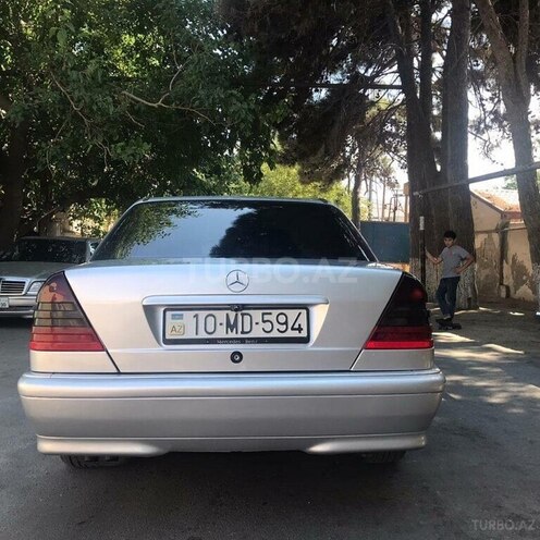Mercedes C 200 1998, 289,000 km - 2.0 l - İsmayıllı