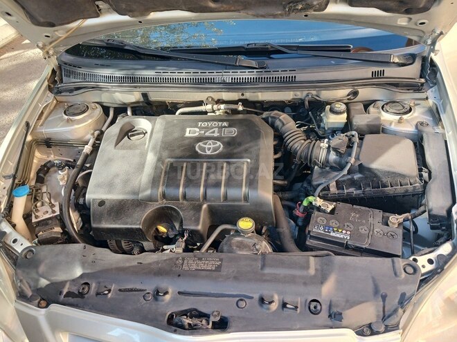 Toyota Corolla 2005, 256,000 km - 1.4 l - Bakı