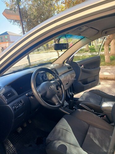 Toyota Corolla 2005, 256,000 km - 1.4 l - Bakı