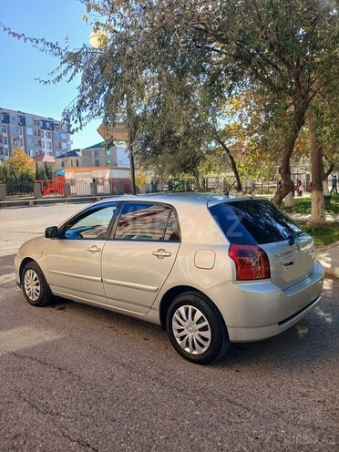Toyota Corolla 2005, 256,000 km - 1.4 l - Bakı