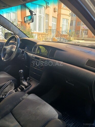 Toyota Corolla 2005, 256,000 km - 1.4 l - Bakı