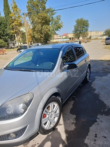 Opel Astra 2009, 176,000 km - 1.4 l - Ağstafa