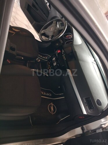 Opel Astra 2009, 176,000 km - 1.4 l - Ağstafa